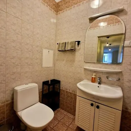 Apartman 15 Min From Old Town Riga, Located In Art Nouveau Riga